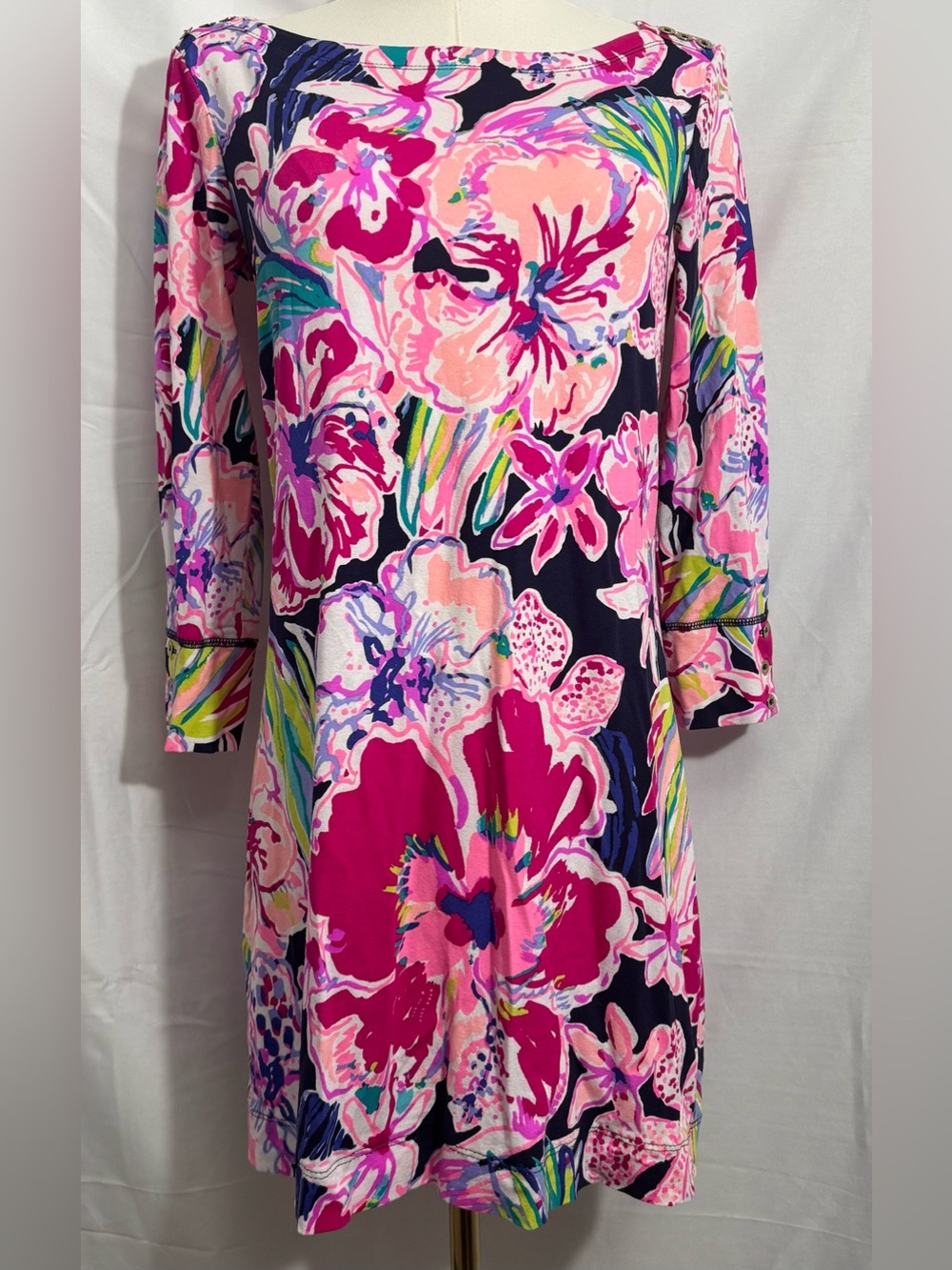 Lilly Pulitzer Sophie dress 3/4 sleeves floral print gold button detail size S